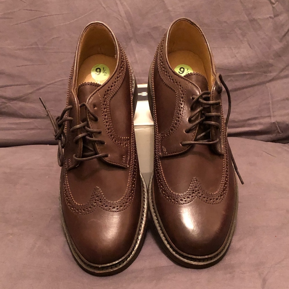 New in Box Brown Frye Oxford Dress Shoes sz 9.5